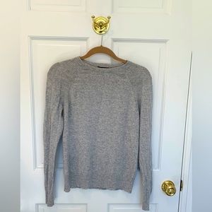 THEORY - NWT Raglan Detail Cashmere Sweater